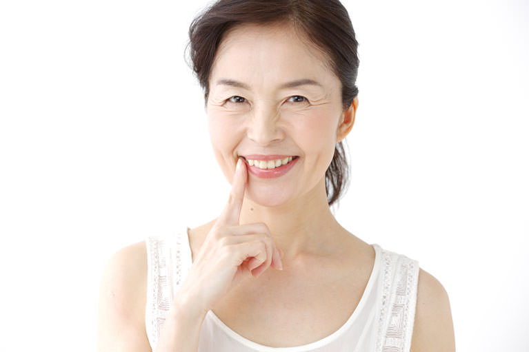 女性の笑顔